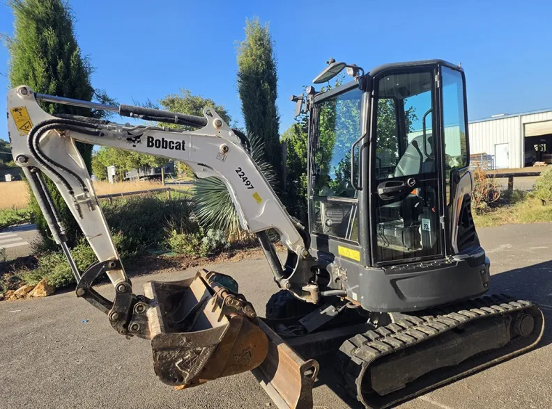 3T Excavator Bobcat E26 2022